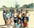 Aula de educao fsica, registrada pela me de aluno. Colgio Dom Orione, Curitiba em 1987. <br /><br /> Colaborao:  Cristiane de Augustinho An <br /><br /> <strong>*A imagem disponibilizada  de responsabilidade do colaborador.</strong>