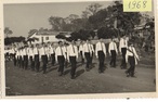 O Colgio Estadual Padre Eduardo Michelis  Ensino Fundamental, Mdio e Normal, situa-se  Rua Nossa Senhora da Luz, n. 46, no Centro da Cidade de Missal, municpio lindeiro ao Lago de Itaipu, na Regio Extremo Oeste Paranaense. Possui uma populao essencialmente voltada para as atividades agropecurias. Foi fundado no dia 23 de fevereiro de 1965, pelas irms da Divina Providncia que vieram nesta data para Missal, na poca denominado Casa Escolar Padre Eduardo Michelis. A Escola mantinha de 1 a 4 srie, do Curso Primrio, que continuou at fins de 1978. Em 1979, foi implantada a Lei n. 5.692/71, de 1 a 4 sries e ainda com 5 e 6 sries, sendo que os encargos financeiros referentes a estas sries foram assumidos pela Prefeitura Municipal de Medianeira, uma vez que a CNEC  Campanha Nacional das Escolas da Comunidade, que era responsvel pelo ensino fundamental, de 5 a 8 sries, desistiu a partir deste ano gradativamente do mesmo, por motivos justificados na poca, passou a Escola na ocasio, denominar-se Escola Estadual Padre Eduardo Michelis  Ensino de 1 Grau. No ano de 1980 foi implantada a 7 srie e em 1981 a 8 srie. Em maro de 1980, o Governo do Estado do Paran assumiu os encargos financeiros com o pagamento de professores de 5 e 6 sries, em 1981 os de  7 srie e em 1982 os de 8 srie.         A Escola Estadual Padre Eduardo Michelis foi estadualizada e autorizada a funcionar atravs da Resoluo n. 3.747/82 publicada em Dirio Oficial n. 1.497 de 17/03/83. O Curso de 1 Grau foi reconhecido pela Resoluo n. 8.022/84 de 14/12/84. No ano de 1987 foi criada a Classe Especial na rea de Deficincia Auditiva D.A., atravs da Resoluo n. 4.685/87 de 16/12/87, passando em 1991 a ser Centro de Atendimento Especializado, atravs da Resoluo n. 2.468/92. Em 1989 formou-se uma Classe de Deficincia Mental  D.M., a qual teve ato de Autorizao de Funcionamento em 10/04/90 pela Resoluo n. 958/90.         A partir de 1990 o estabelecimento passou a denominar-se Colgio Estadual Padre Eduardo Michelis  Ensino de 1 e 2 Graus, com a criao do curso de 2 Grau  Educao Geral autorizado a funcionar pela Resoluo n. 518/90 de 20/02/90, sendo reconhecido pela Resoluo n. 130 de 07/01/94. Em 1991 deu-se a implantao de mais um curso em nvel de 2 Grau, Magistrio Profissionalizante, autorizado pela Resoluo n. 1.321/91 de 19/04/91 e que cessou em 07 de junho de 2000, atravs da Resoluo 1961/2000. A partir de 07 de junho de 2000, atravs da mesma Resoluo( 1961/2000), publicada no Dirio Oficial n 5791, pgina 16 de 25/07/00 o Colgio passou a denominar-se Colgio Estadual Padre Eduardo Michelis  ensino Fundamental e Mdio para adequar-se s exigncias da nova LDB 9394/96.         Devido  municipalizao do ensino de 1 a 4 srie, deu-se a reduo progressiva das sries, iniciando no ano de 1992, com as turmas de Pr-Escolar, 1994 as 1s. sries e em 1995 as 2s. sries, sendo estas assumidas pelo Municpio.         Com o advento da nova LDB 9394/96 o Colgio Padre Eduardo Michelis necessitou adequar-se a nova legislao e em 1999 foi aprovado o novo currculo do Ensino Mdio pelo Parecer 611/99  DESG/SEED de forma gradativa.         Em 2005, a Educao Profissional promoveu significativa expanso, deste modo, o colgio obteve a autorizao para ofertar o Curso de Formao de Docentes da Educao Infantil e dos anos iniciais do Ensino Fundamental, na modalidade Normal, em nvel mdio. O curso foi reconhecido pela Resoluo n. 1914/08  DOE 01/08/08.                                                                              O objetivo do Colgio  formar um aluno capaz de situar-se na sociedade, realizando-se e promovendo-se como pessoa humana e cidado consciente. A meta do Colgio elaborada e aprovada em conjunto com toda a comunidade escolar :  O CEPEM tem como meta formar cidados responsveis,  de conhecimentos e sensveis s causas humanas. <br /><br /> Colaborao: COLGIO ESTADUAL PE. EDUARDO MICHELIS <br /><br /> <strong>*A imagem disponibilizada  de responsabilidade do colaborador.</ strong>