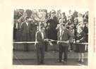  Foto de inaugurao da quadra de esportes com a presena do Prefeito da poca Sr. Sadao Yokomizo, Diretora Sr Maria Edna Grassano e Padre Paulo Spaisser. <br /><br /> Data Aproximada da imagem: 1964 ou 1965 <br /><br /> Colaborao:  Colgio Estadual Emlio de Menezes - Ens. Fundamental, Mdio e Normal <br /><br /> <strong>*A imagem disponibilizada  de responsabilidade do colaborador.</strong>