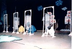 Apresentao de alunos no Festival do Folclore, realizado pelo NRE de Telmaco Borba em 1999. <br /><br /> Colaborao: Sueli Ap. Martins <br /><br /> <strong>*A imagem disponibilizada  de responsabilidade do colaborador.</ strong>